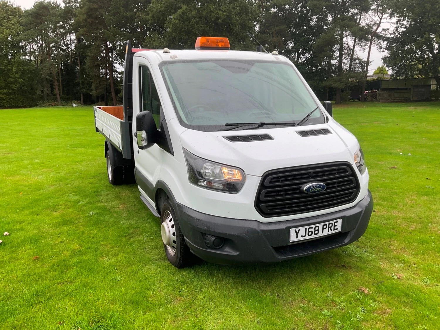 Ford Transit YJ68 PRE Ford Transit YJ68 PRE