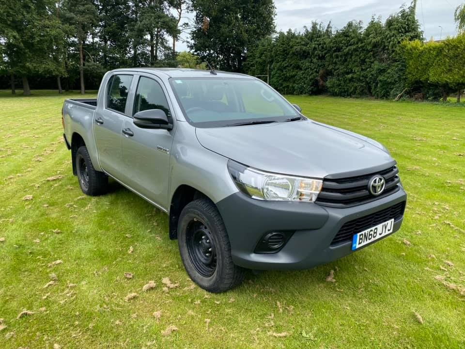 Toyota Hilux BN68 JYJ Toyota Hilux BN68 JYJ