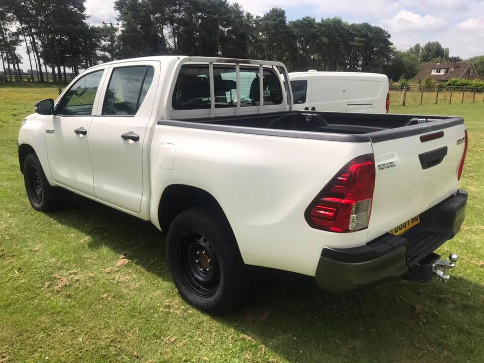 Toyota Hilux YD66 PXO