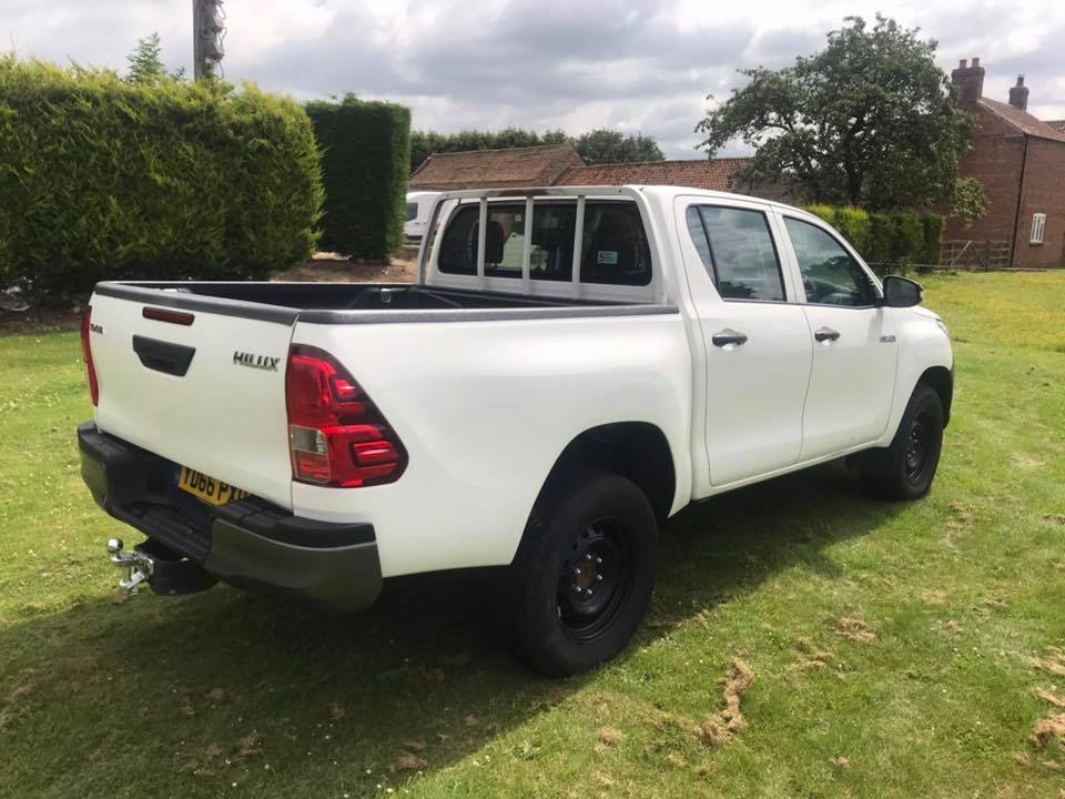 Toyota Hilux YD66 PXO