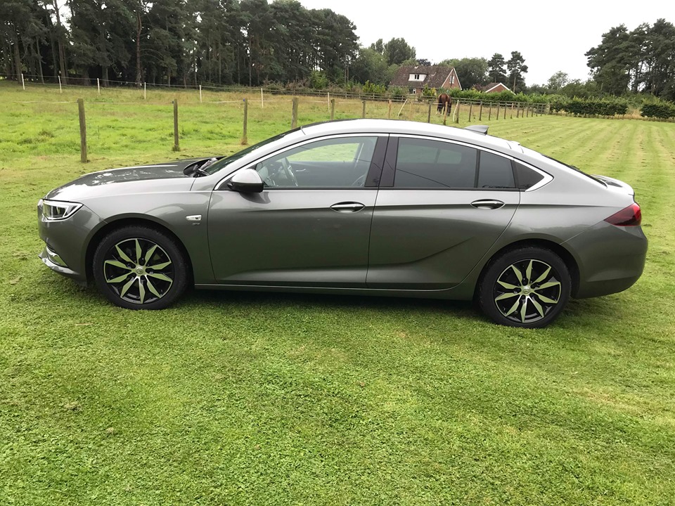 Vauxhall Insignia DN67 EHU