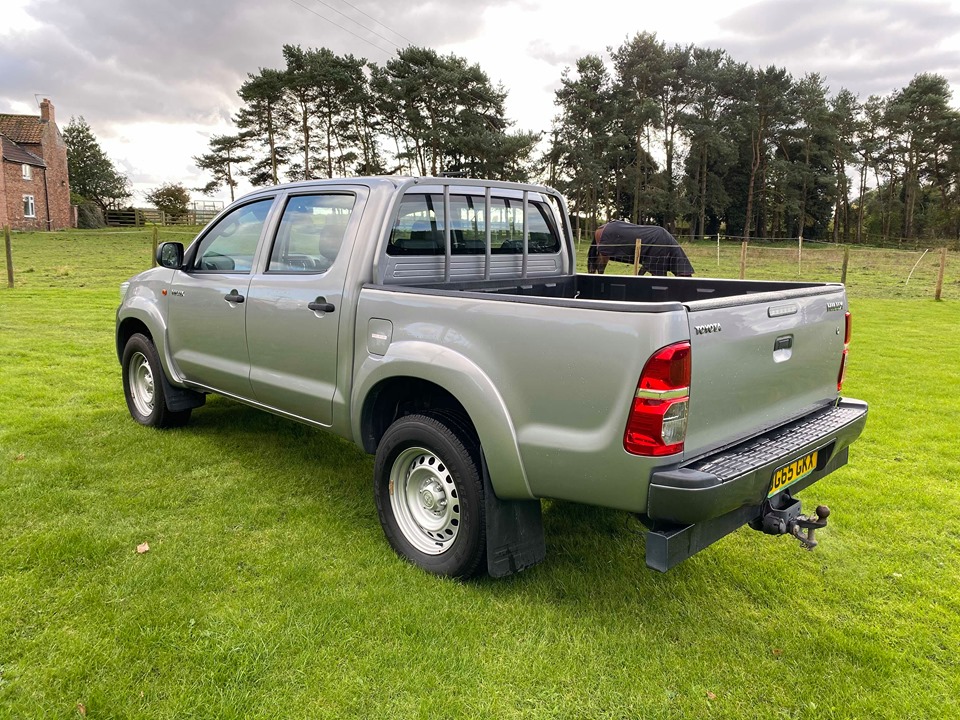 Toyota Hilux BG65 GKX