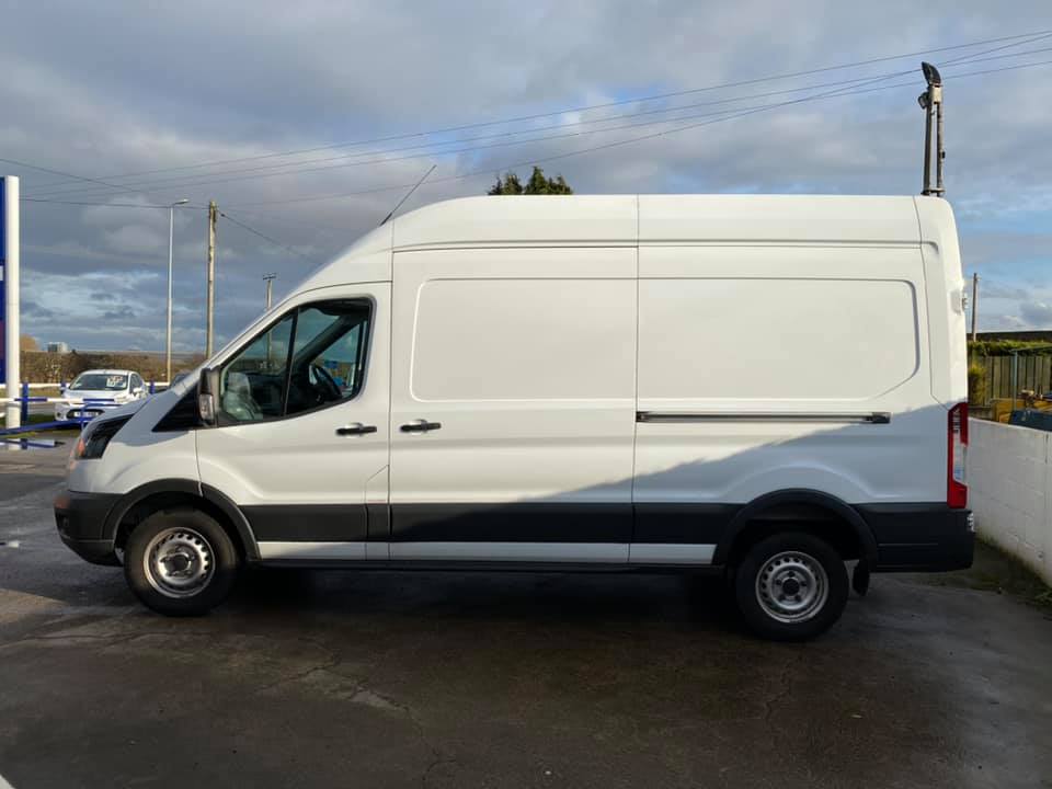 Ford Transit MJ17 HXY