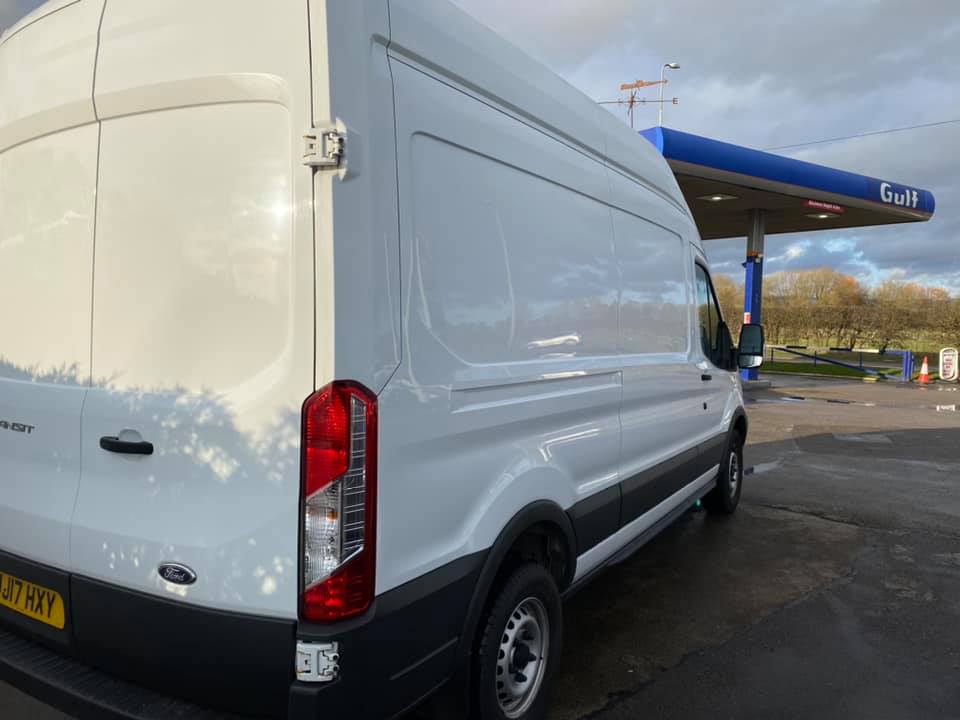 Ford Transit MJ17 HXY