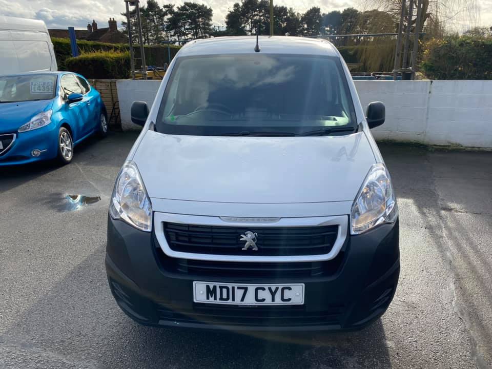 Peugeot Partner MD17 CYC