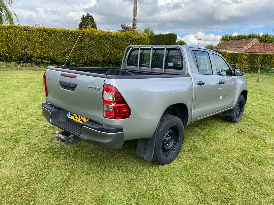 Toyota Hilux BF68 ULT