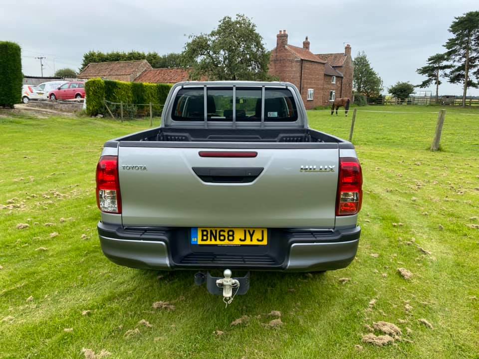 Toyota Hilux BN68 JYJ