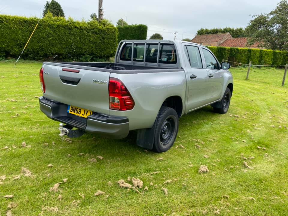 Toyota Hilux BN68 JYJ