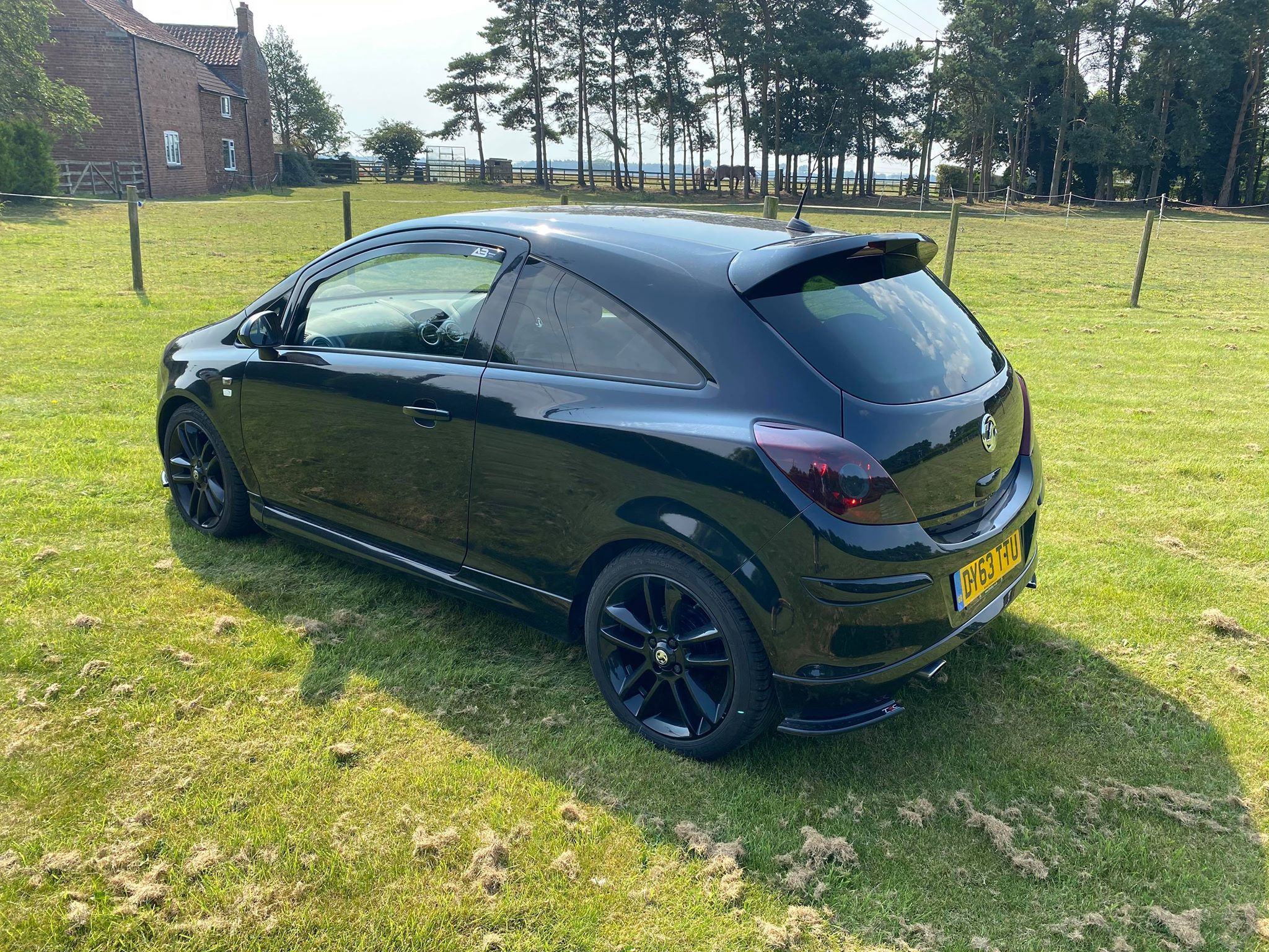 Vauxhall Corsa DY63 TTU