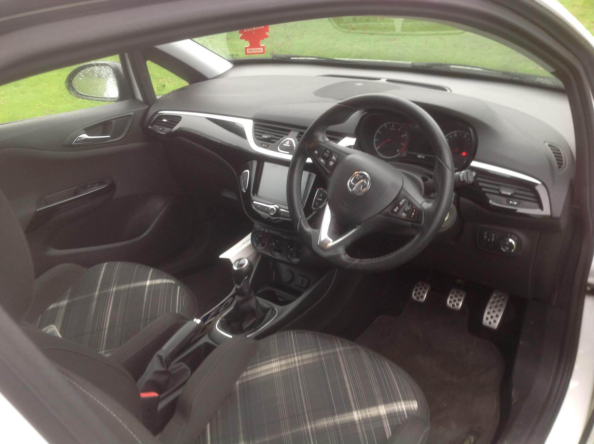 Vauxhall Corsa YK16ZGY