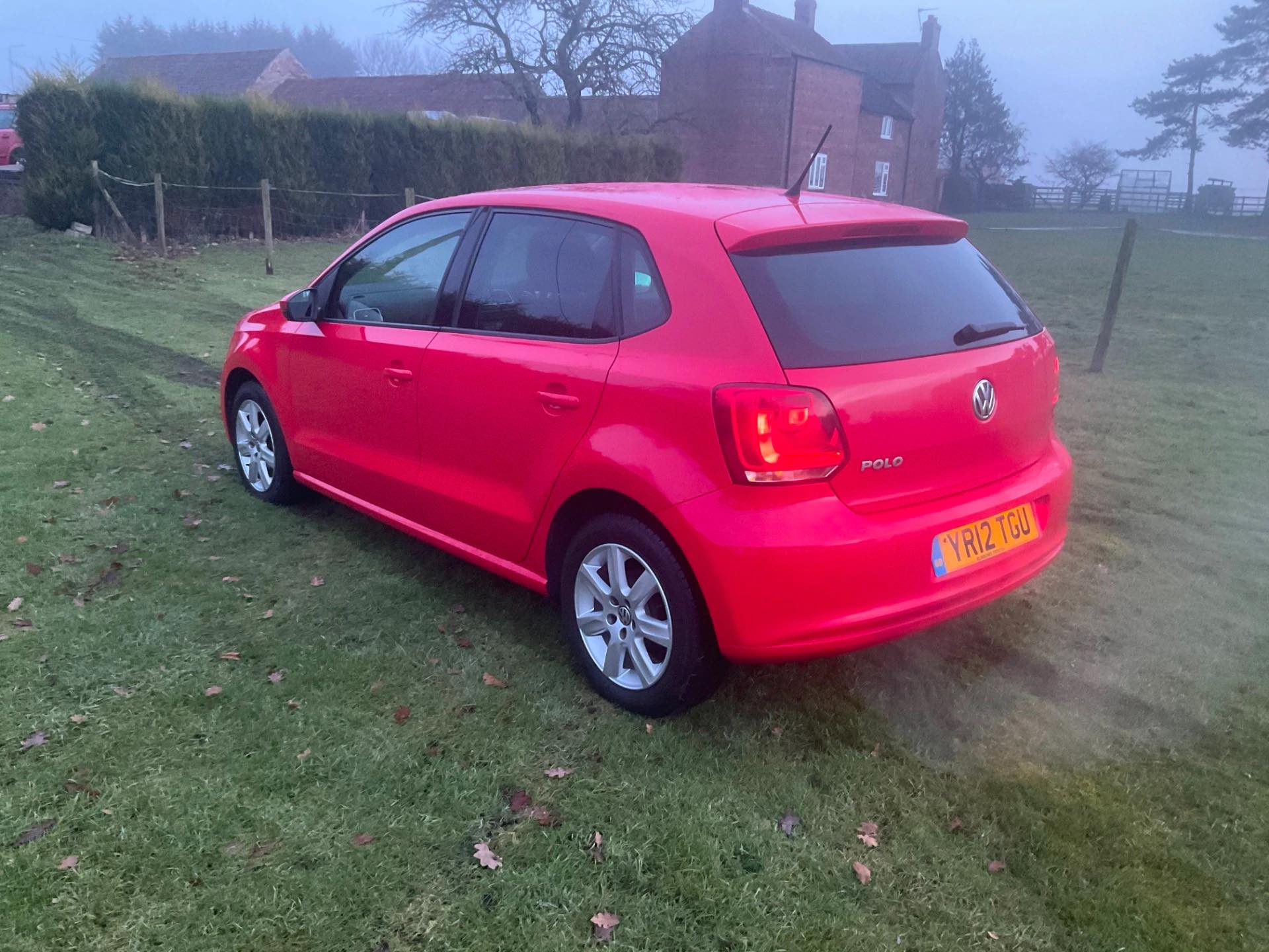 Volkswagen Polo Hatch YR12 TGU