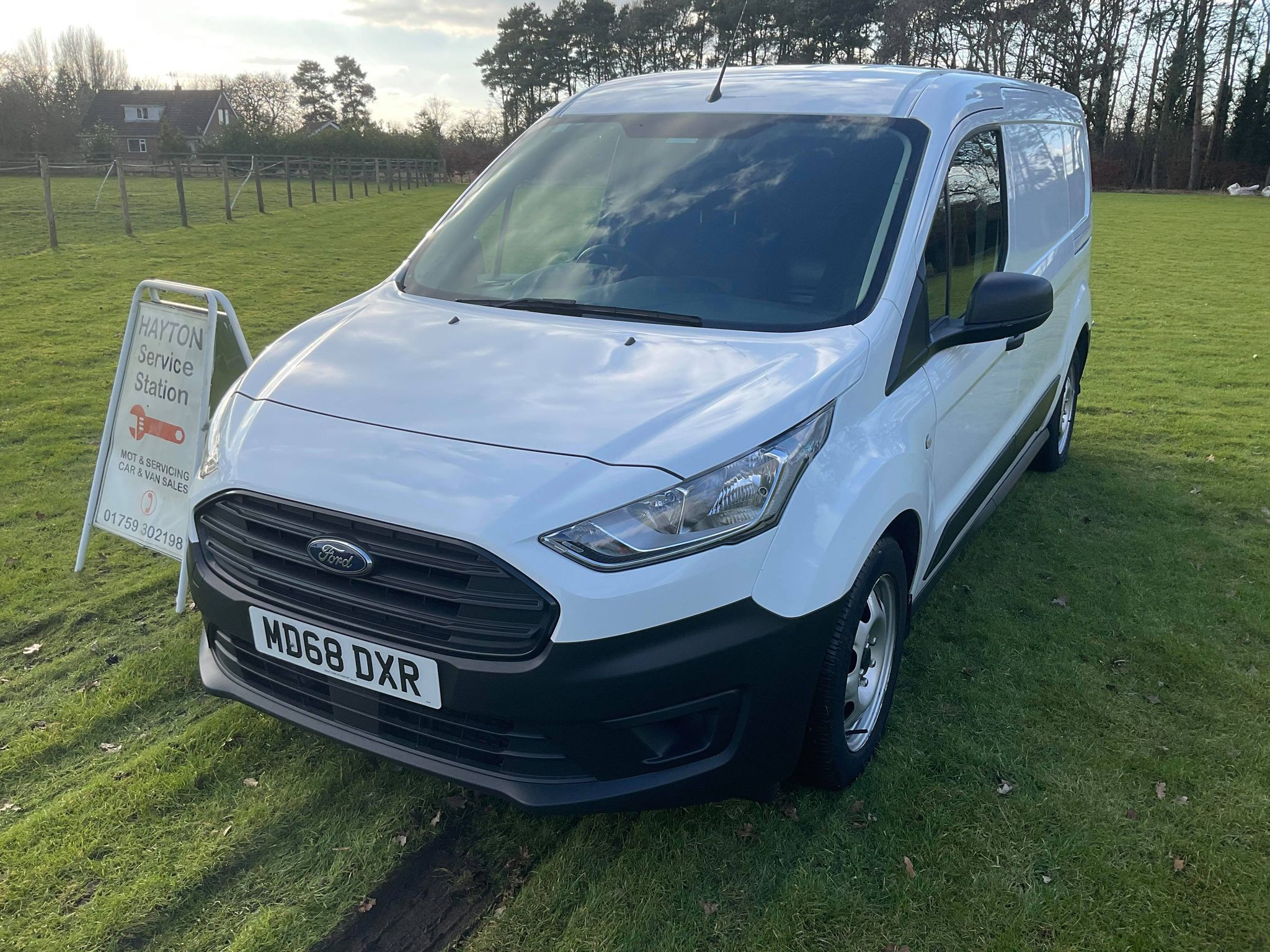 Ford Transit Connect MD68 DXR