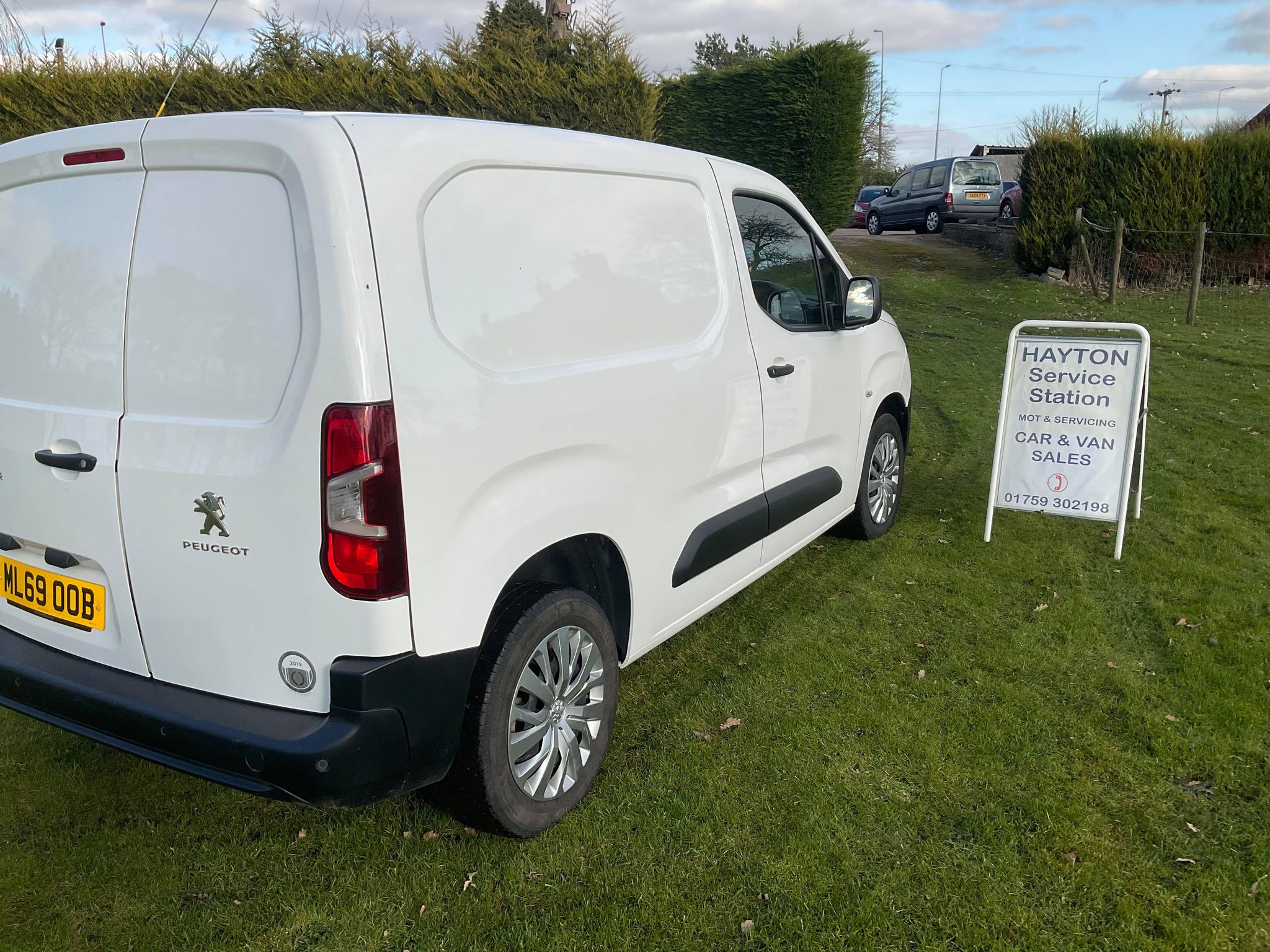 Peugeot Partner ML69 OOB Peugeot Partner ML69 OOB