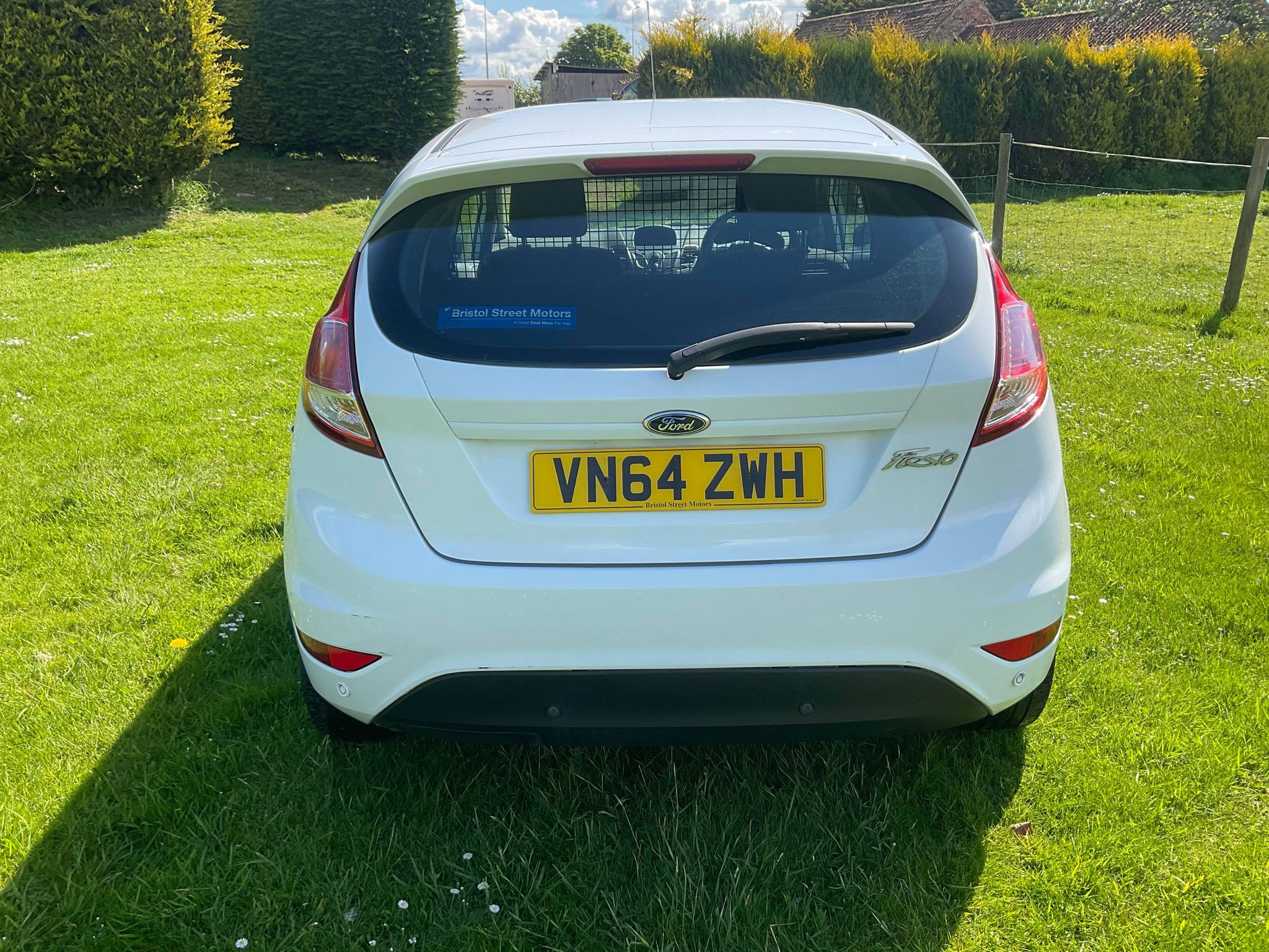 Ford Fiesta NV64 ZWH