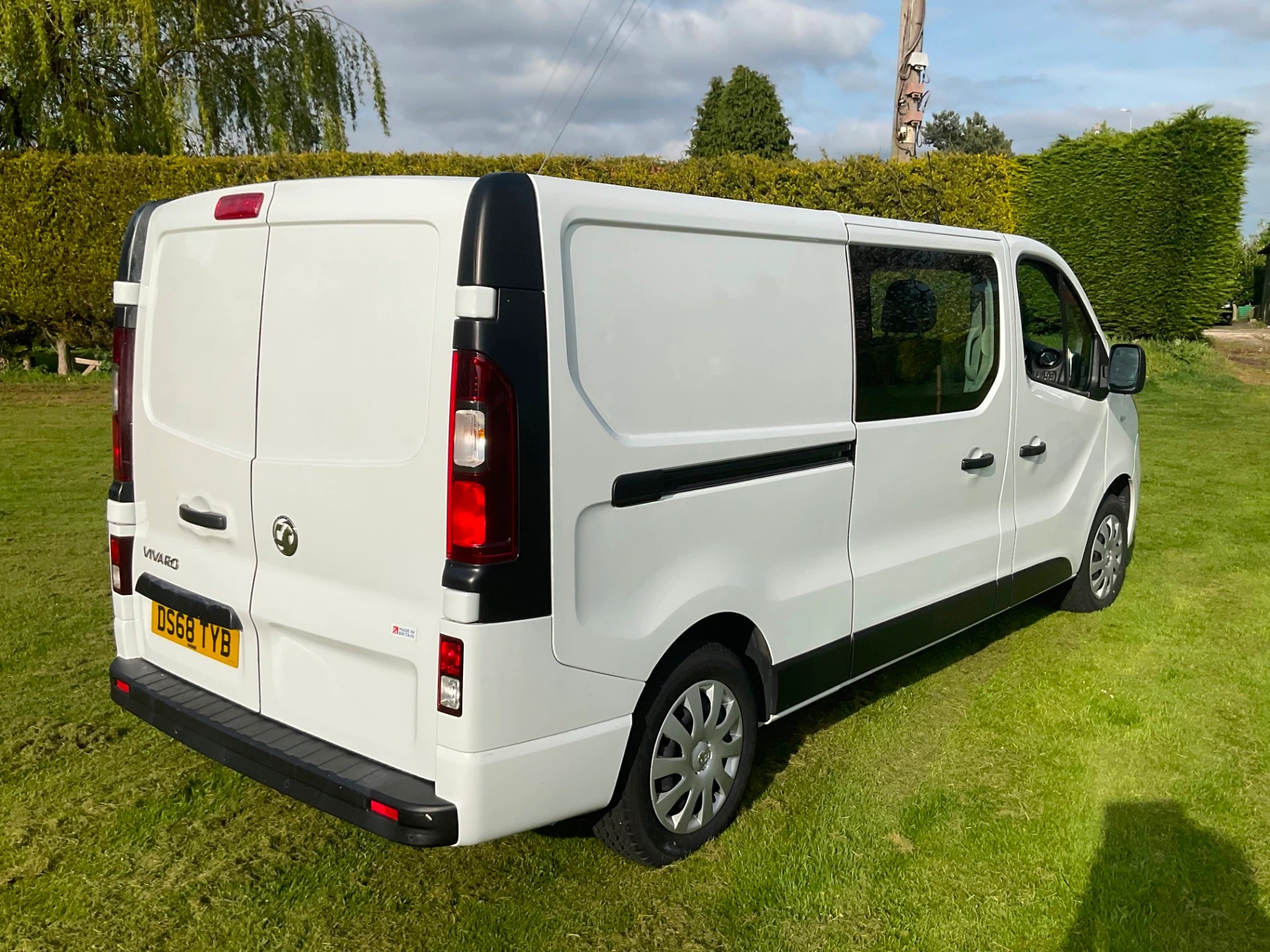 Vauxhall Vivaro DS68 TYB