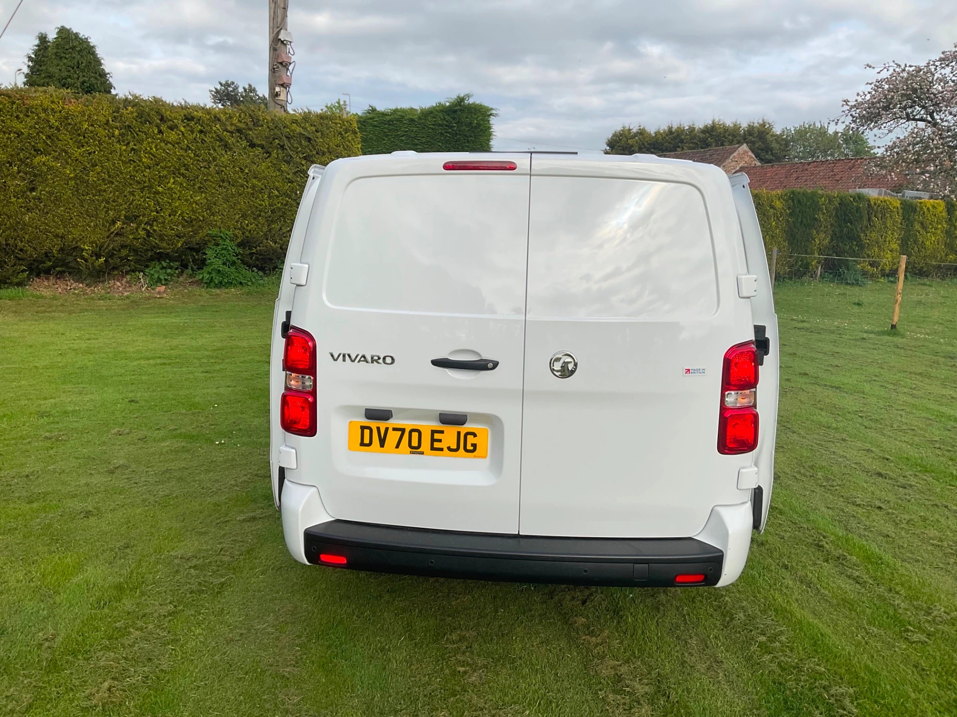 Vauxhall Vivaro DV70 EJG