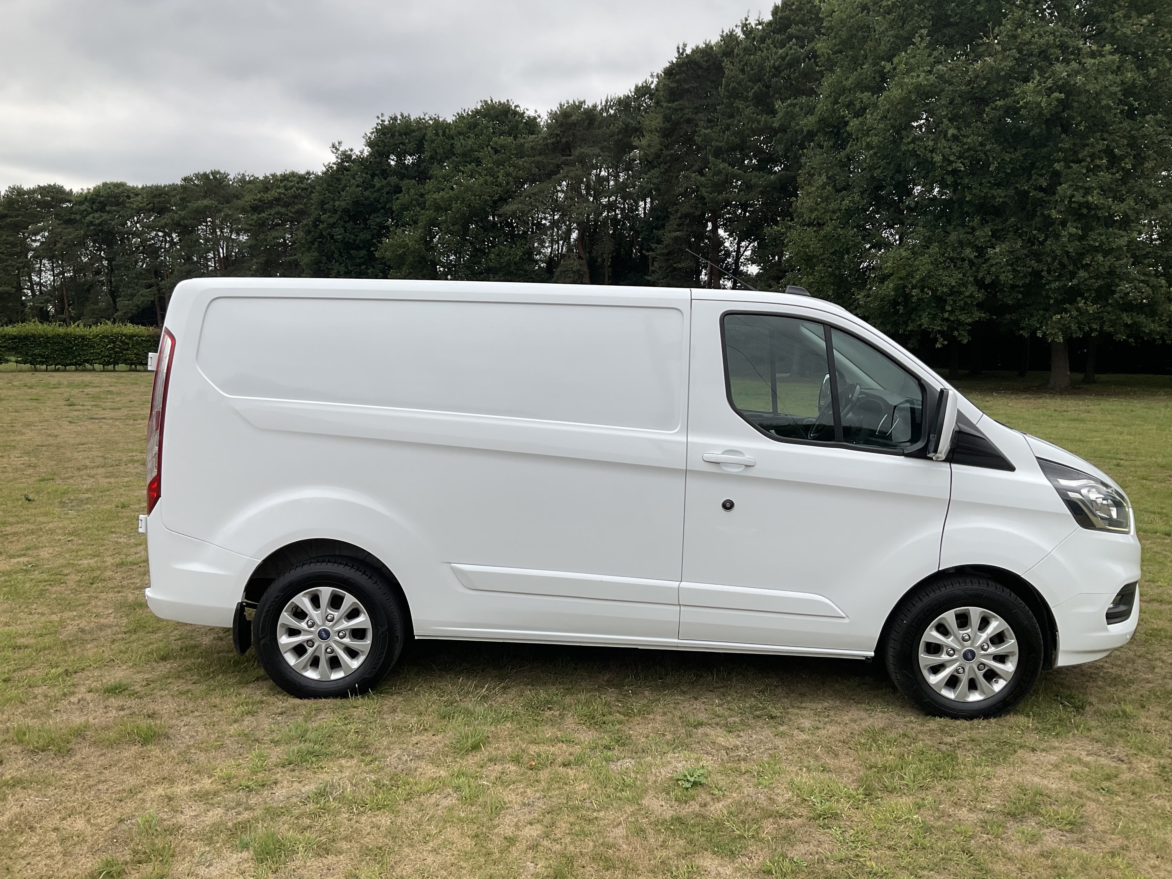 Ford Transit Custom MF22UXR