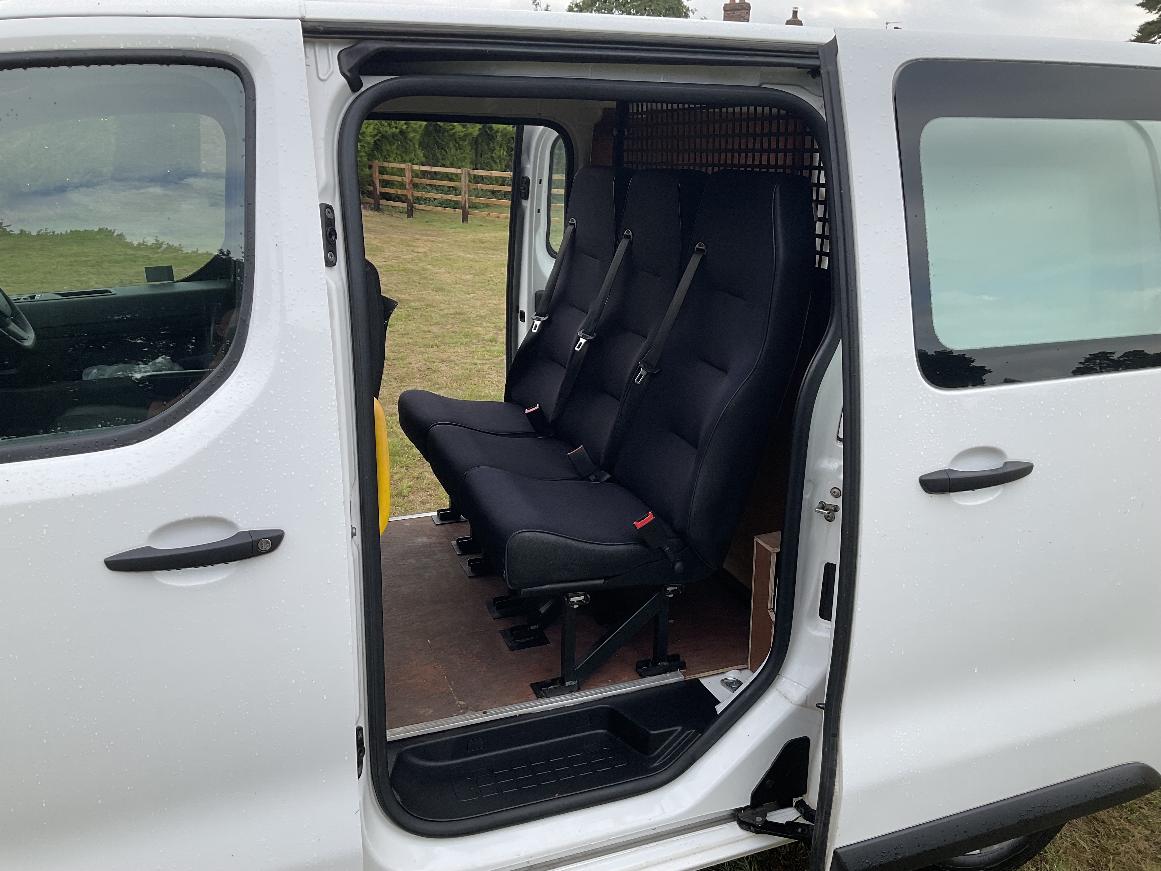Peugeot Expert MM70VLL