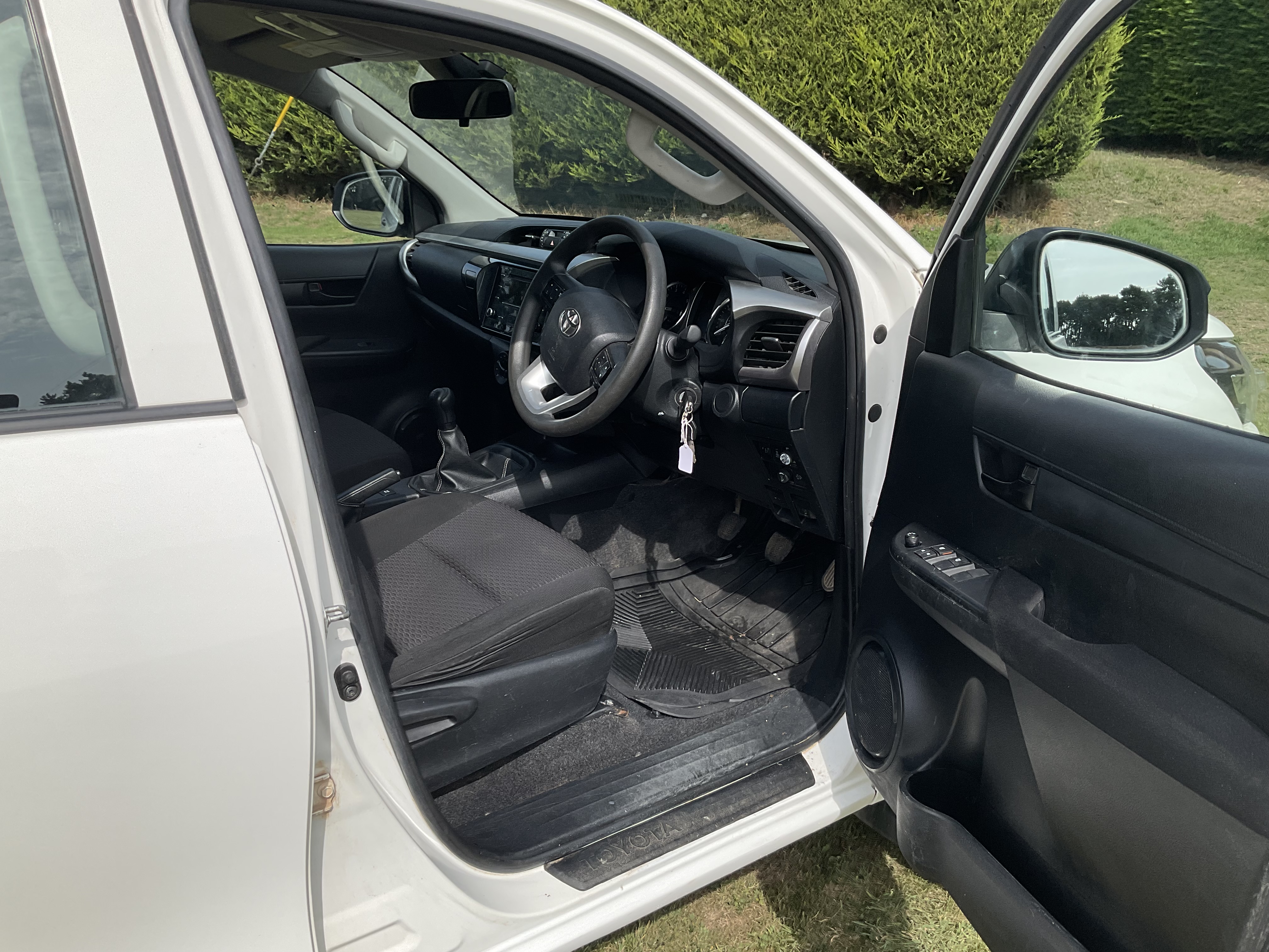 Toyota Hilux YD21 OTW