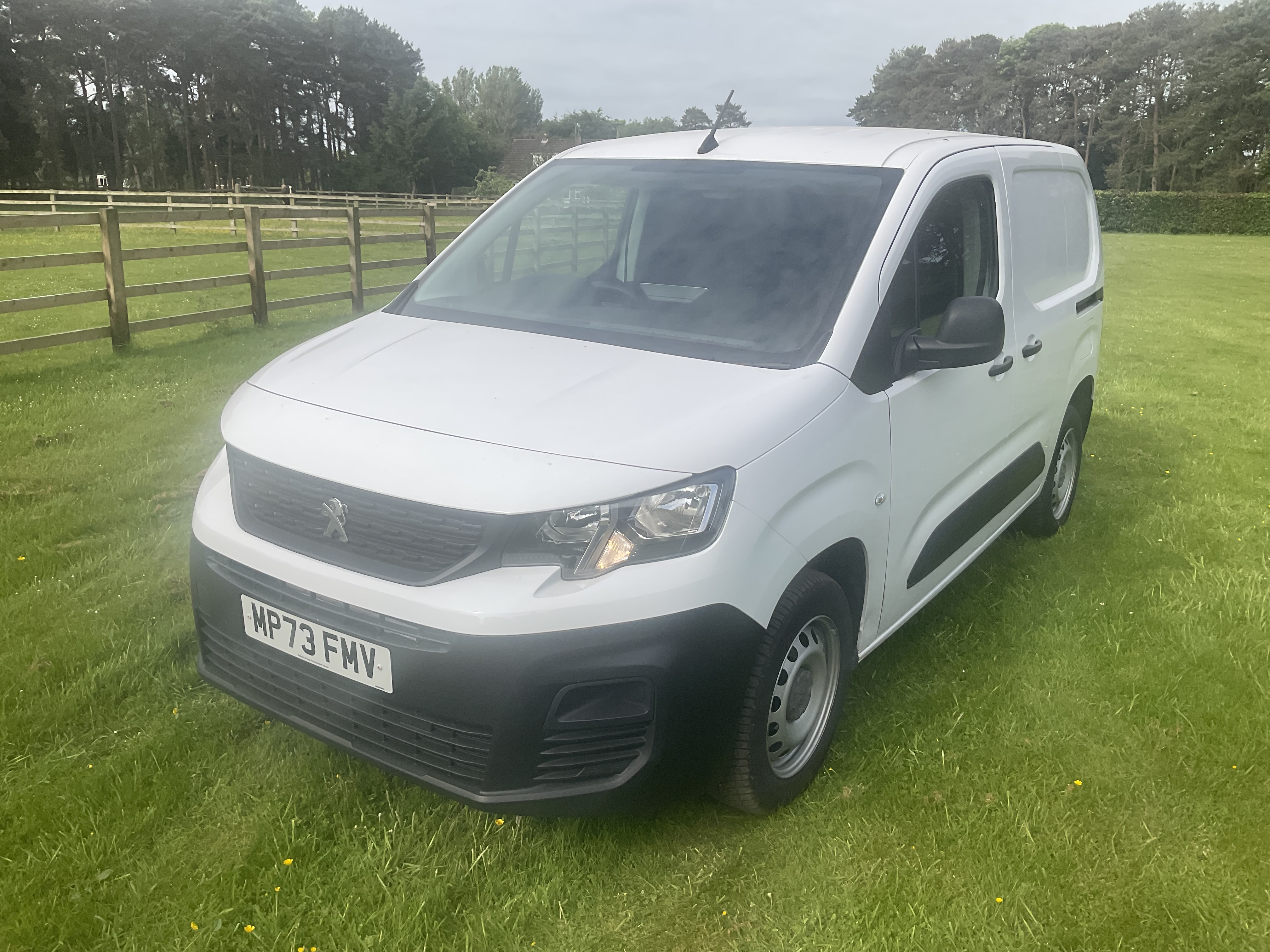 Peugeot Partner MP73 FMV