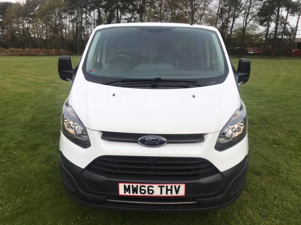 Ford Transit Custom MW66THV